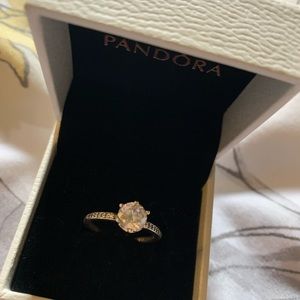 Pandora Ring